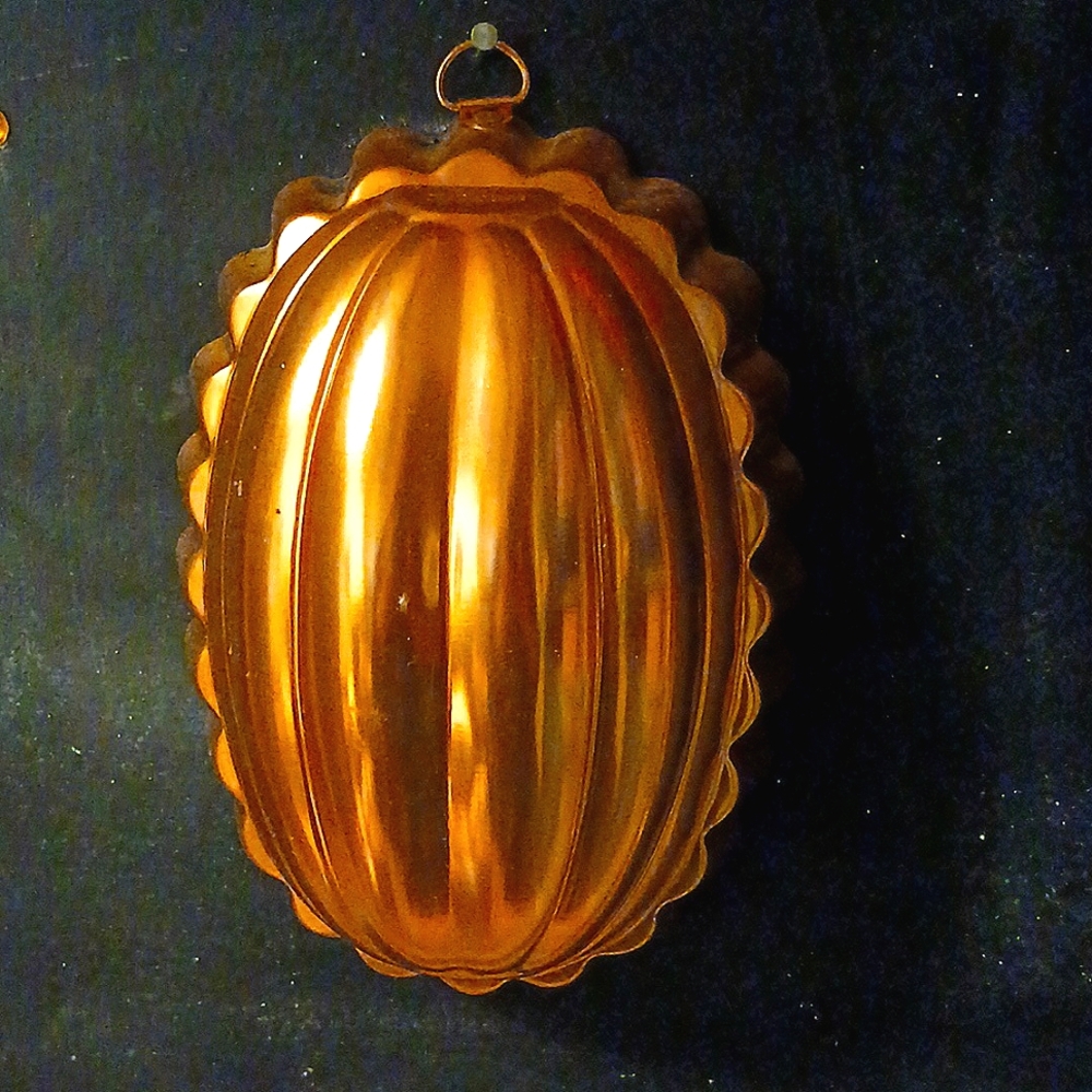 Vintage copper mold